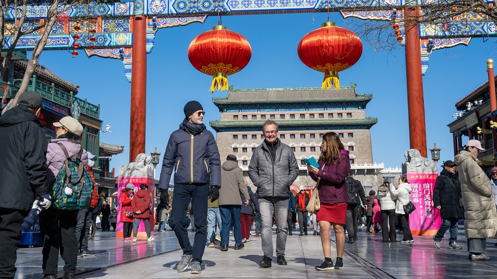 زيارة الأجانب إلى الصين وتجربة الثقافة التقليدية الصينية