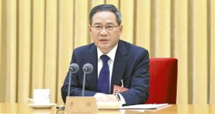 رئيس مجلس الدولة الصيني يشدد على السلامة في القطاعات والخدمات الرئيسية خلال ذروة السفر بمناسبة عيد الربيع