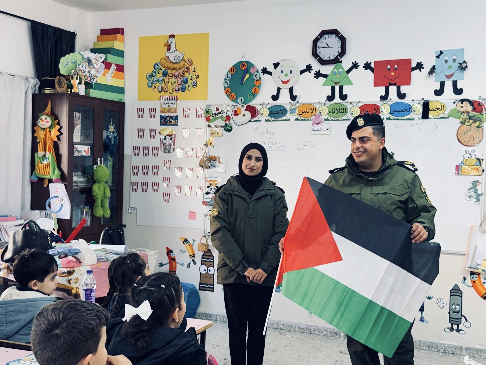 التوجيه الوطني والمعنوي ينظم محاضرات في مدرسة كلية الروضة
