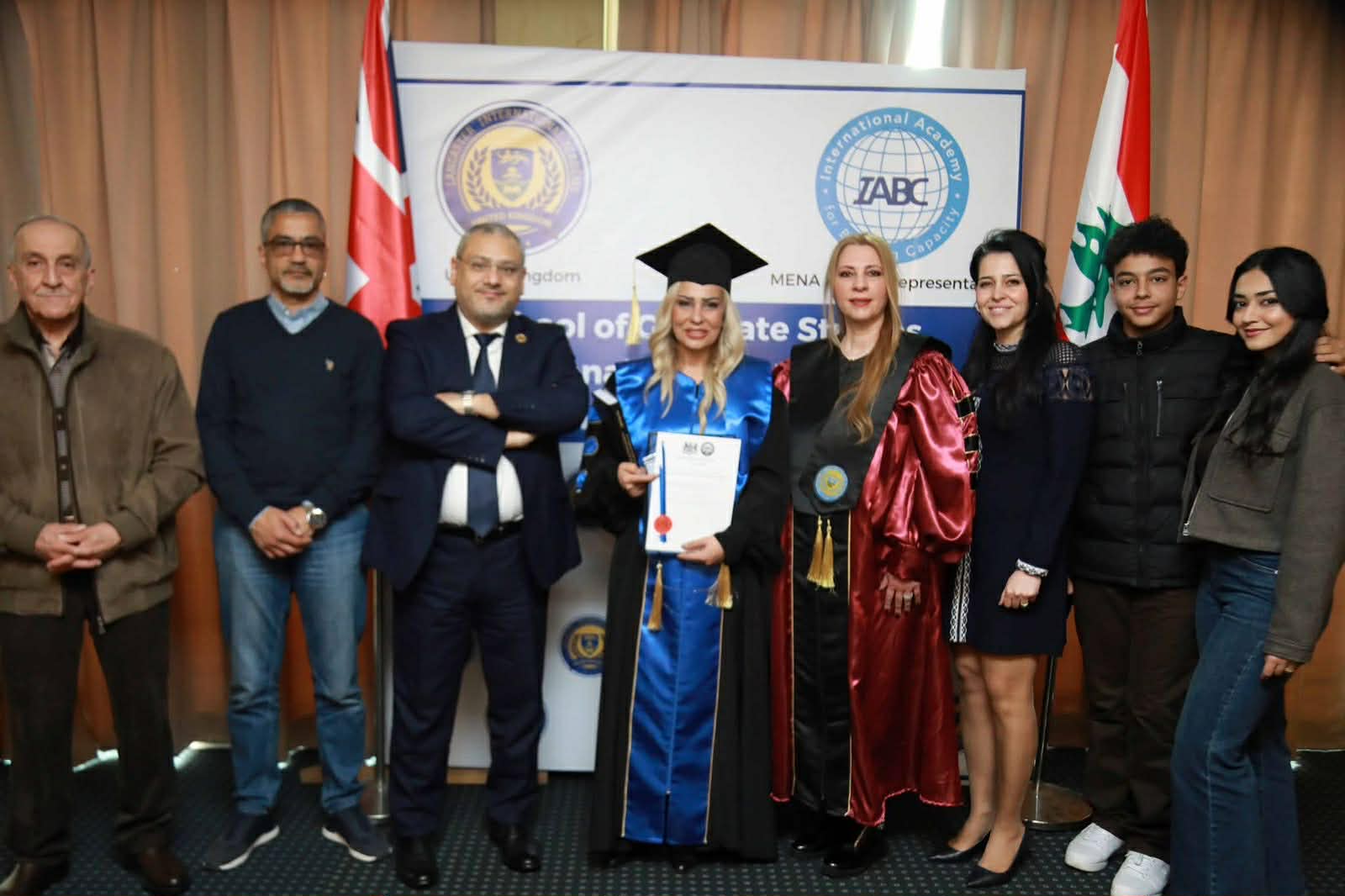 احتفال بتخرج دفعة من طلبة الدراسات العليا في أكاديمية لانكستر البريطانية في بيروت