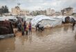 نازحو غزة يواجهون أوضاعا إنسانية قاسية مع تجدّد غرق خيامهم