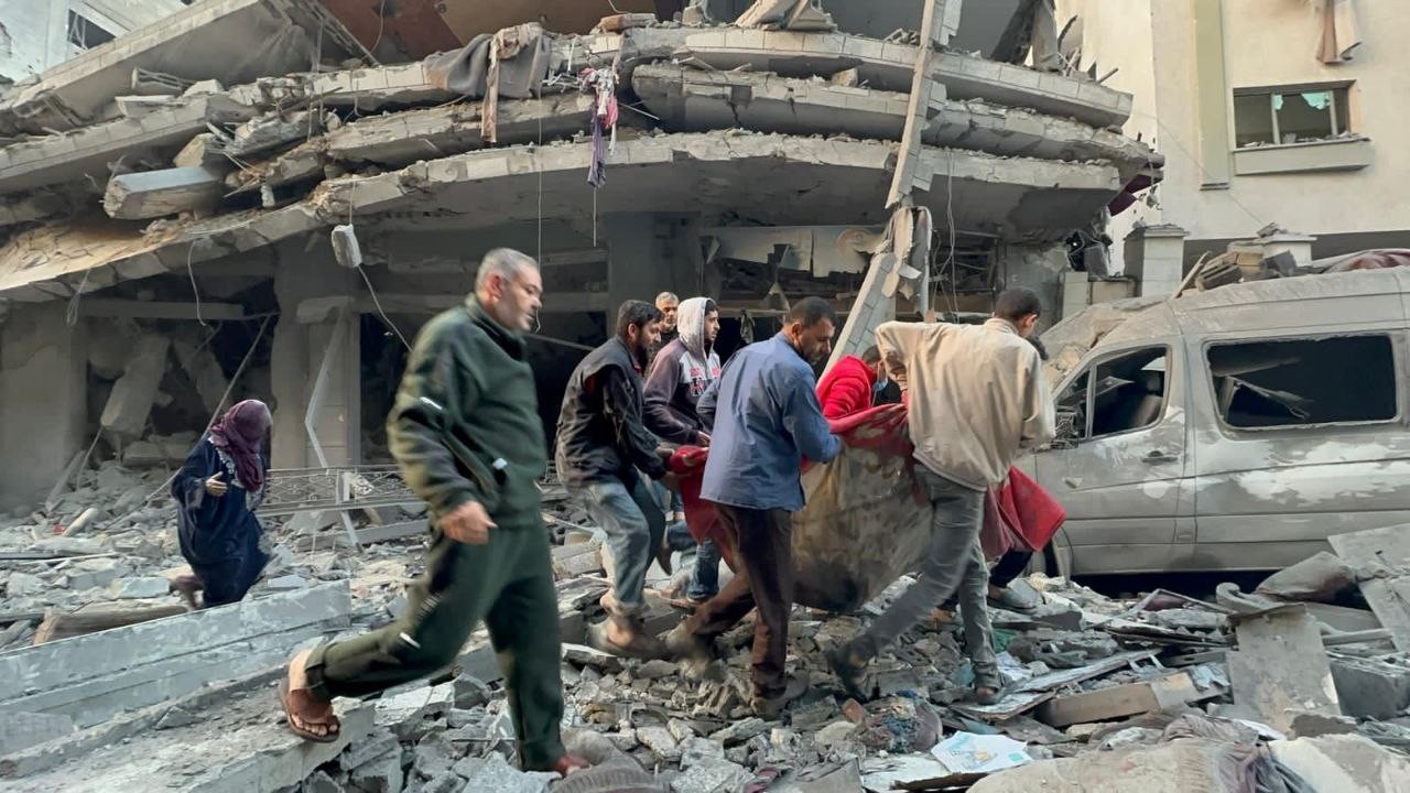 ارتفاع حصيلة الشهداء في قطاع غزة إلى 72,073 منذ بدء العدوان