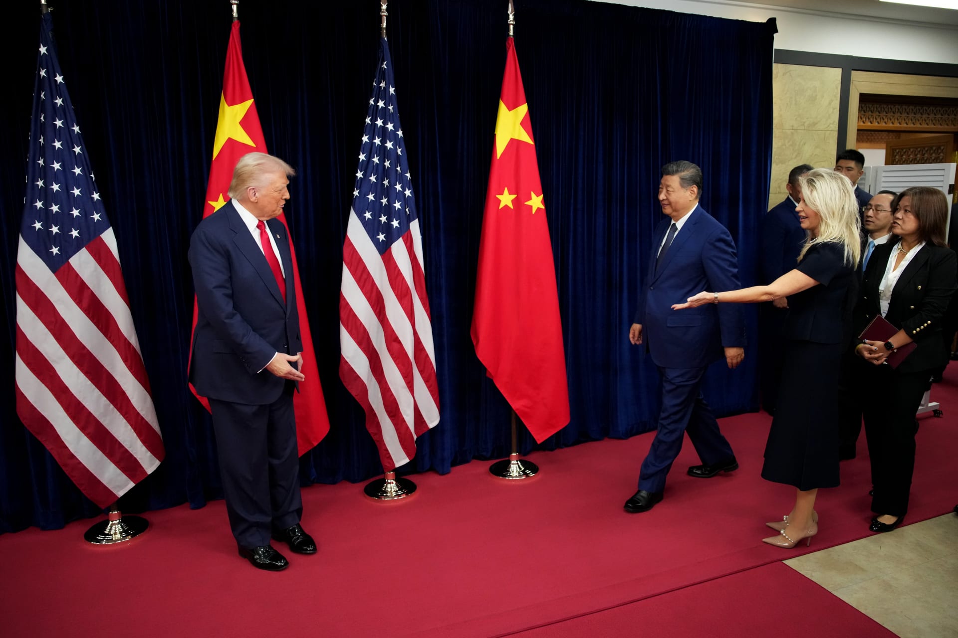 الخارجية الصينية : الصين والولايات المتحدة تتواصلان مع بعضهما البعض بشأن زيارة ترامب