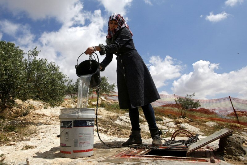 أكثر من مليون امرأة في الضفة دون الحد الأدنى للمياه