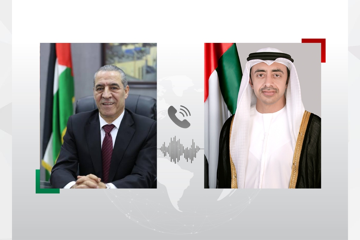 حسين الشيخ يتلقى اتصالا من وزير خارجية الامارات يعزيه بشهداء الشظايا الصاروخية في الخليل