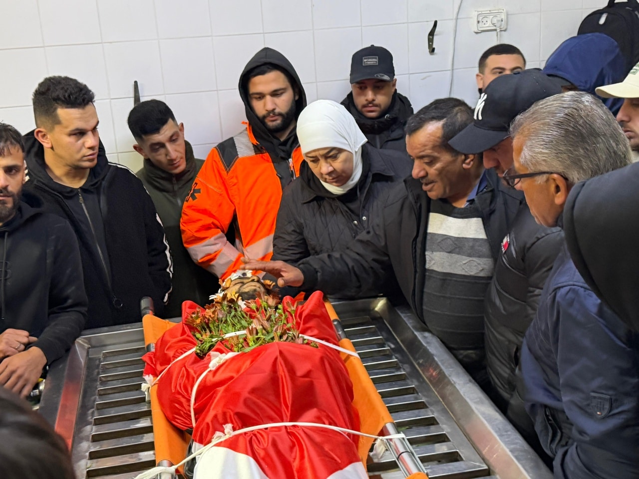 استشهاد الشاب مصطفى حمد برصاص جيش الاحتلال في مخيم قلنديا