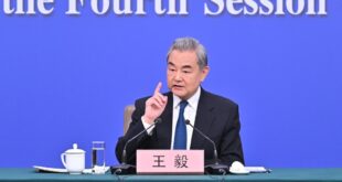 وزير الخارجية الصيني يلتقي الصحافة حول السياسة والعلاقات الخارجية