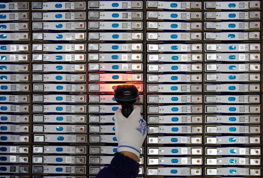 باحثون صينيون يحققون اختراقا هاما في تكنولوجيا بطاريات الليثيوم
