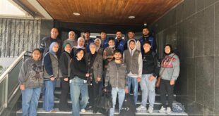 حين يصبح المقصّ رسالة حب… طلاب المواساة يصنعون فرحةالعيد لأهلنا النازحين