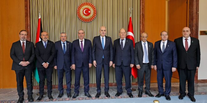وفد فلسطيني برئاسة سيادة نائب الرئيس حسين الشيخ يلتقي رئيس البرلمان التركي