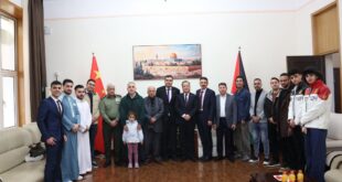 سفير فلسطين لدى الصين جواد عواد يستقبل أبناء الجالية الفلسطينية بمناسبة عيد الفطر السعيد