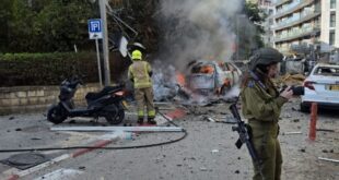 ايران تقصف تل أبيب