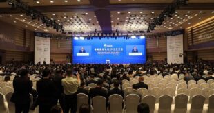 المؤتمر السنوي لمنتدى بوآو الآسيوي لعام 2026 يعقد جلسة عامة في هاينان