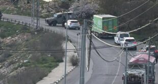 الاحتلال يغلق مدخل "دير جرير" شرق رام الله ويقيّد حركة المواطنين