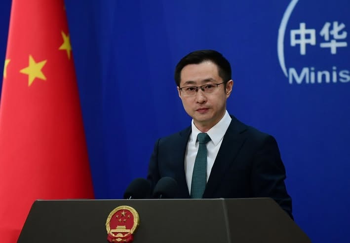 الصين تدعو إلى وقف إطلاق النار بين أفغانستان وباكستان