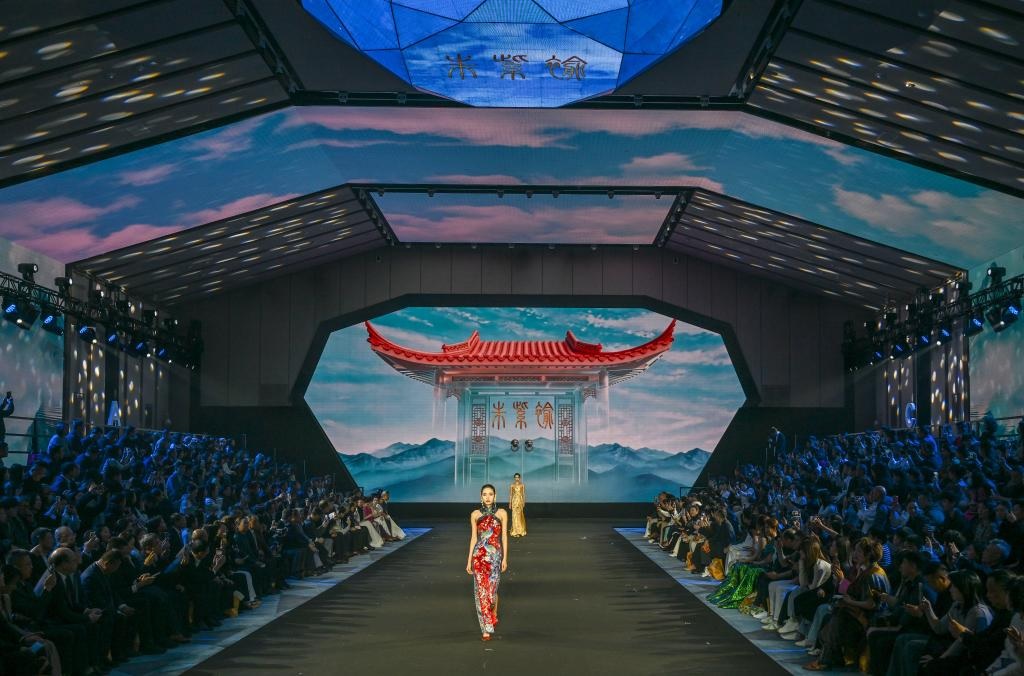 أسبوع بكين للموضة