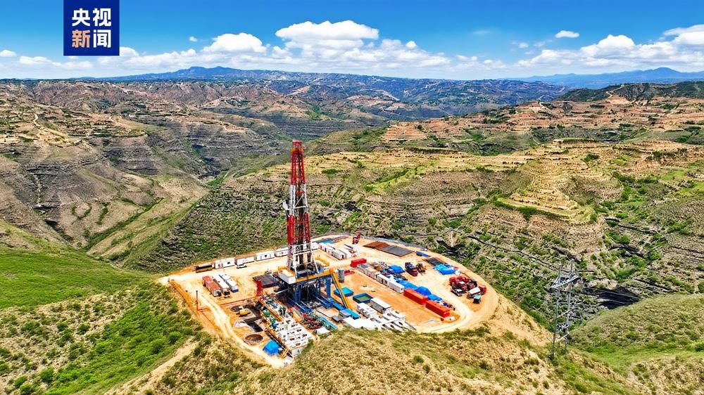 أكبر حقل لغاز ميثان طبقة الفحم في الصين يسجل إنتاجا يوميا قياسيا