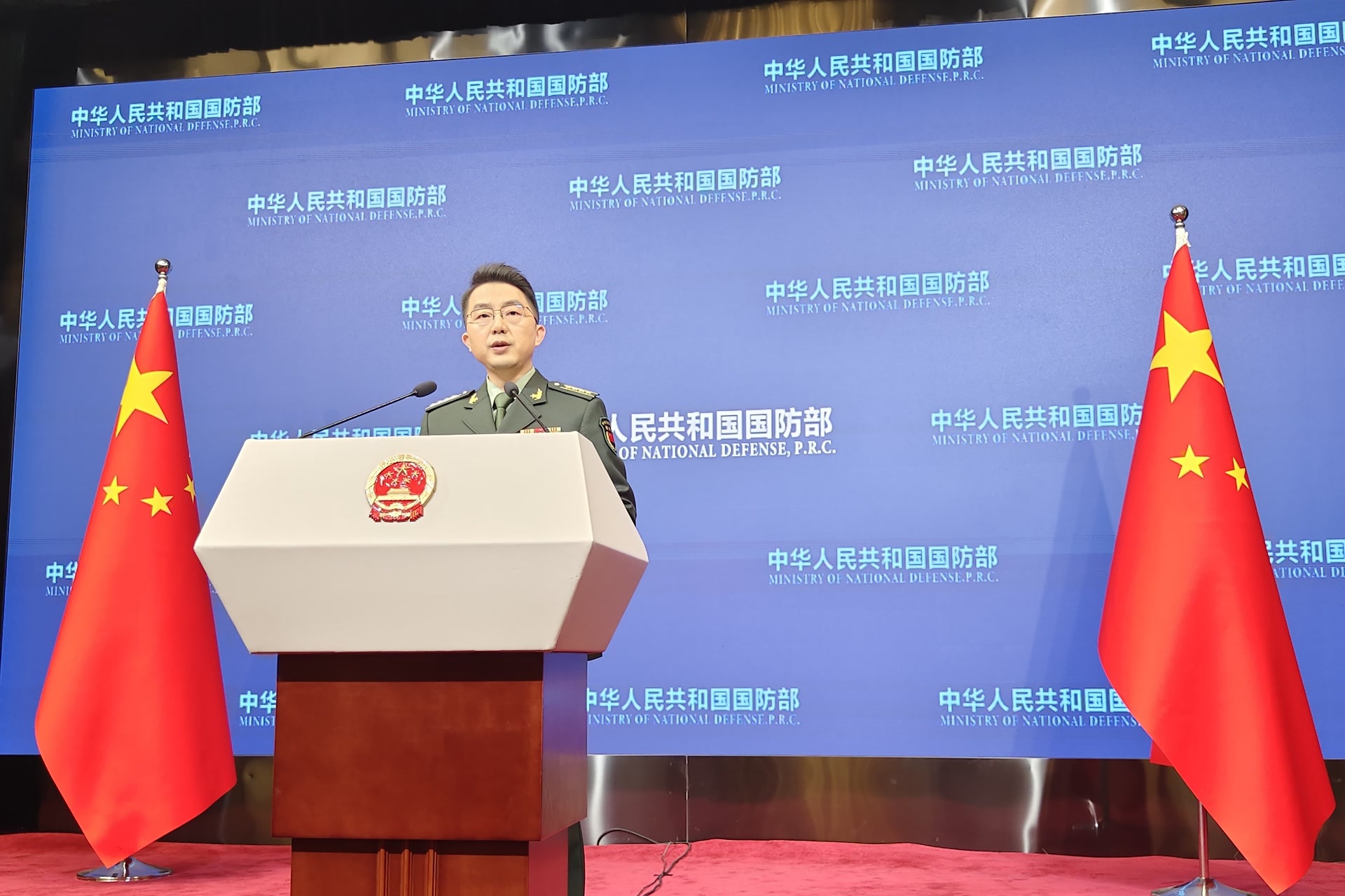 الصين تتعهد بعزم راسخ على حماية حقوقها في بحر الصين الجنوبي