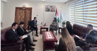 وزيرة الخارجية فارسين اغابيكيان شاهين تتسلم ثلاثة رسائل من وزير خارجية الصين