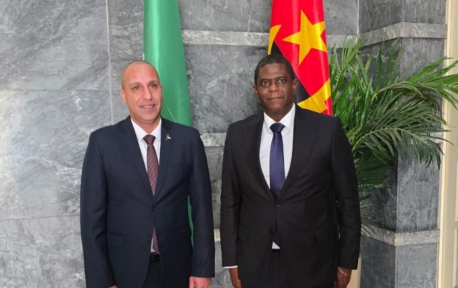 سفير فلسطين لدى أنغولا شريف ملوح يبحث مع الخارجية الأنغولية عدد من القضايا التي تخص أبناء الجالية الفلسطينية