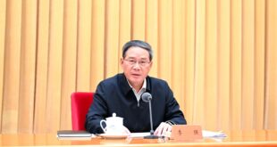 رئيس مجلس الدولة الصيني لي تشيانغ