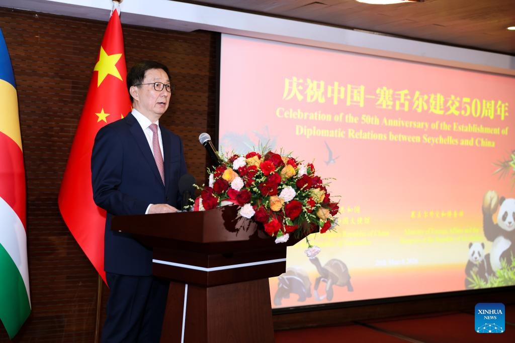 نائب الرئيس الصيني يدعو إلى تعاون أعمق مع سيشيل