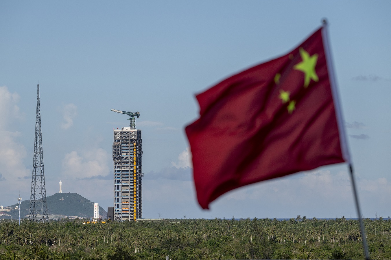 تحليل تقني: صناعة الطيران والفضاء كركيزة أساسية ناشئة - تأثير الإنترنت عبر الأقمار الصناعية على حياتنا