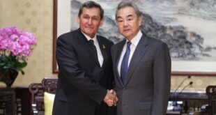 وزير الخارجية الصيني: على الصين وتركمانستان المضي قدماً في الصداقة التقليدية وتعميق التعاون