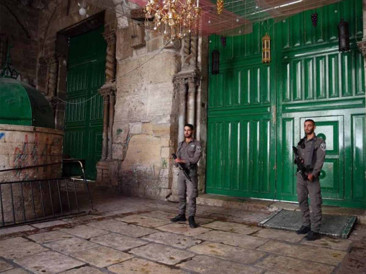 الاحتلال يواصل إغلاق المسجد الأقصى لليوم السادس ويمنع المصلين من دخوله