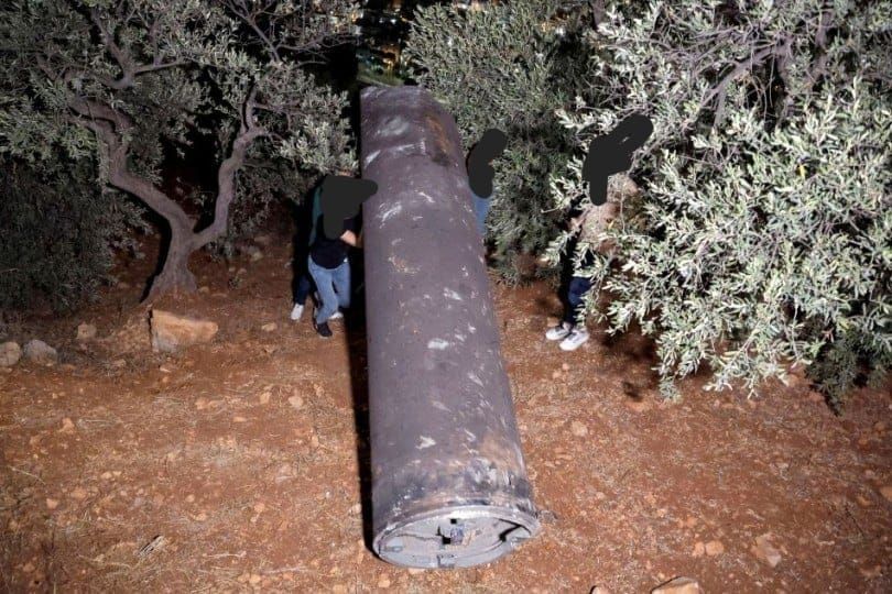 الدفاع المدني يتعامل مع 12 مهمة سقوط شظايا في مناطق متفرقة
