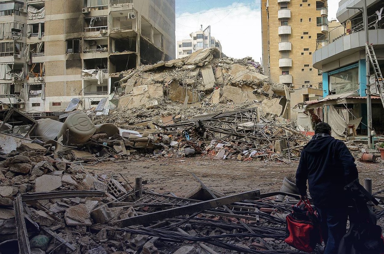 18 شهيدا و8 جرحى في قصف للاحتلال جنوب لبنان