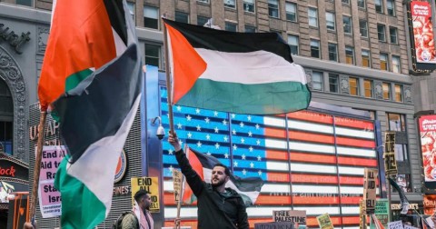 اجتماع حاشد في نيويورك لدعم فلسطين وسط دعوات لتصعيد التحركات التضامنية