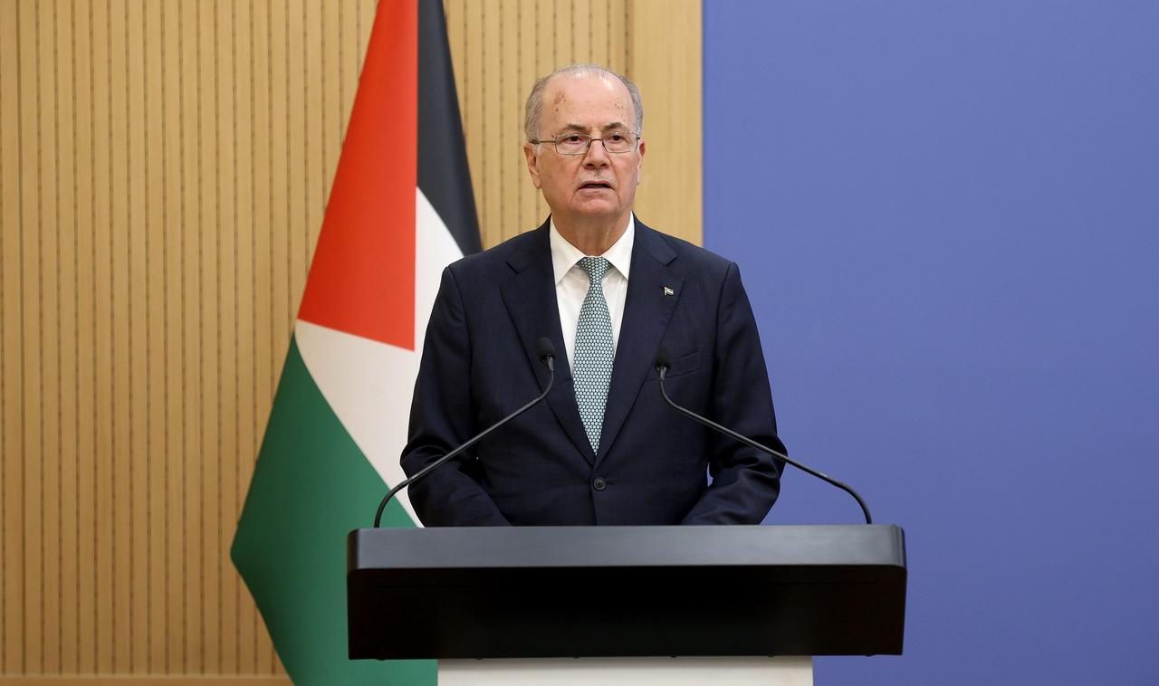 رئيس الوزراء يبحث مع نظيره الهولندي آخر المستجدات