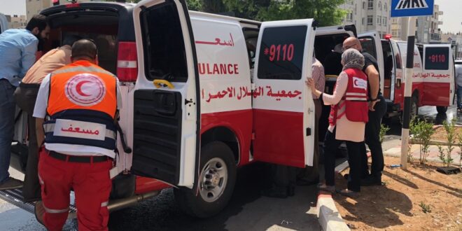 إصابة 4 أطفال بعضات كلب ضال في بديا غرب سلفيت