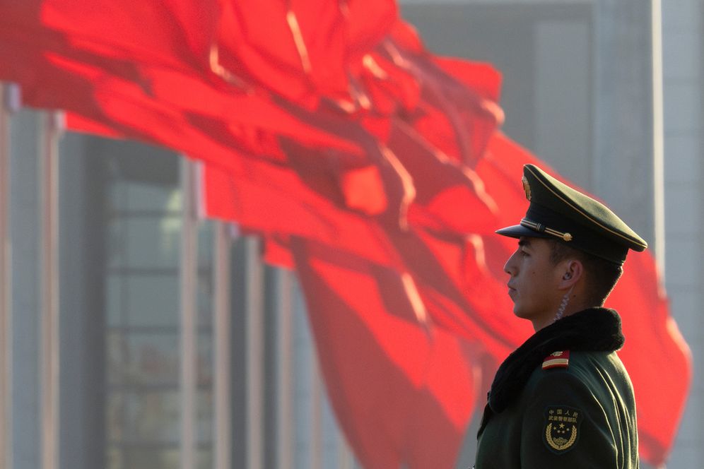 الصين تصدر معيارا وطنيا لتعزيز سلامة الأجهزة المحمولة لتخزين الطاقة