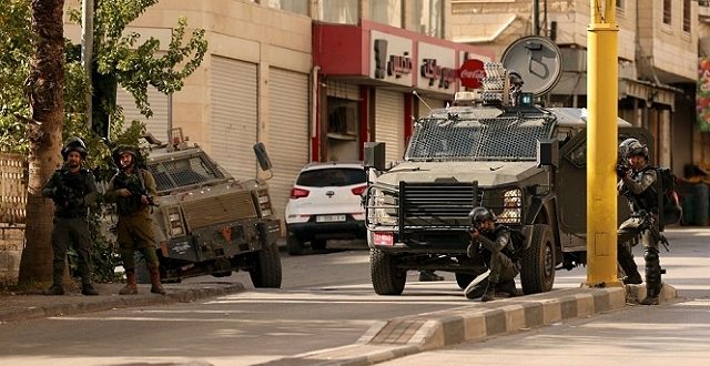 إصابة مواطن برصاص الاحتلال في الرام شمال القدس المحتلة