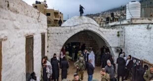 مستوطنون يقتحمون مقام "النبي غيث" في دير عمار شمال غرب رام الله