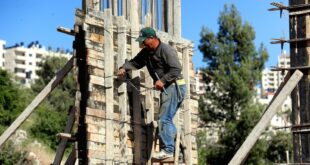 منظمة العمل العربية تصدر قرارات عاجلة لدعم العمال الفلسطينيين