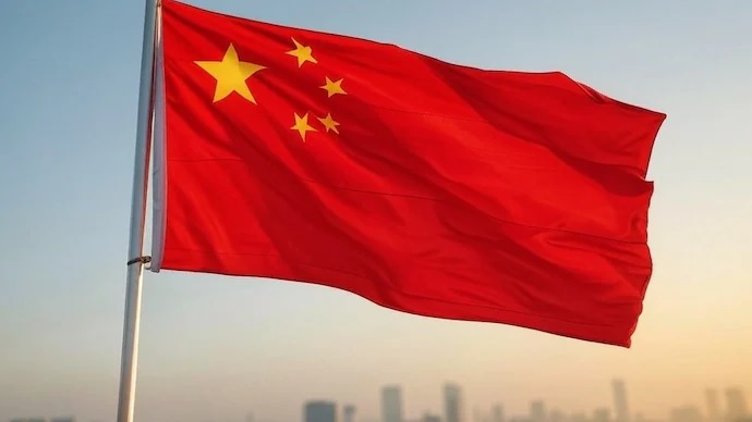 الصين تعرب عن قلقها إزاء تعديل اليابان للوائح تصدير الأسلحة