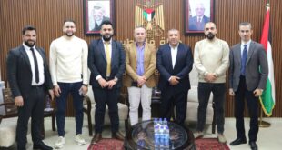 محافظ الخليل خالد دودين يستقبل مدير لجنة الانتخابات المركزية في الخليل