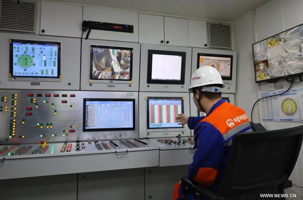 مع بناء سكة حديدية تحت ثالث أطول نهر في العالم.. الصين تحقق إنجازا جديدا في مجال السكك الحديدية فائقة السرعة