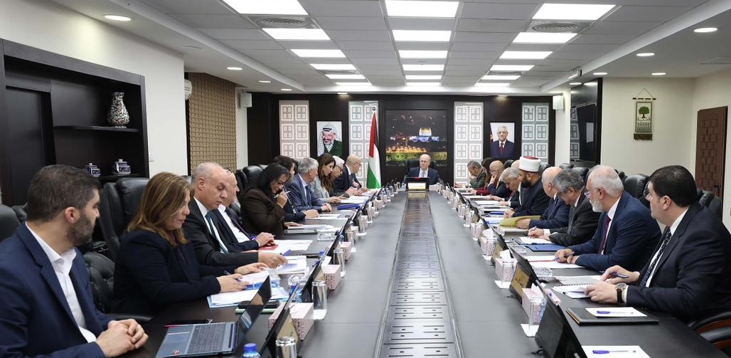 مجلس الوزراء يحذّر من توقف الخدمات الصحية في قطاع غزة بفعل نقص الأدوية والمستلزمات الطبية والوقود