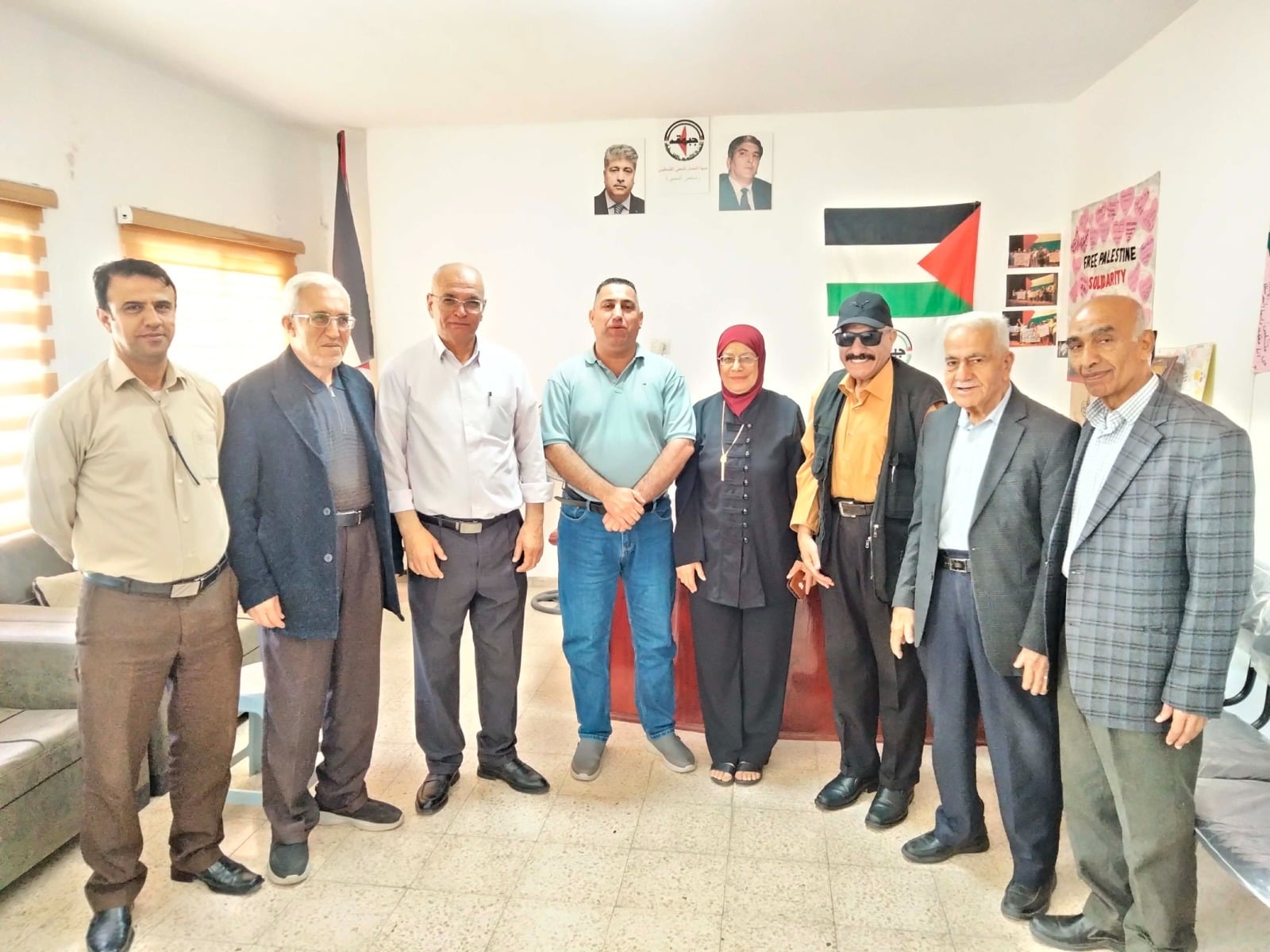 جبهة النضال الشعبي بطولكرم تستقبل وفدين من الفعاليات المحلية وجمعية رعاية المعلمين المتقاعدين