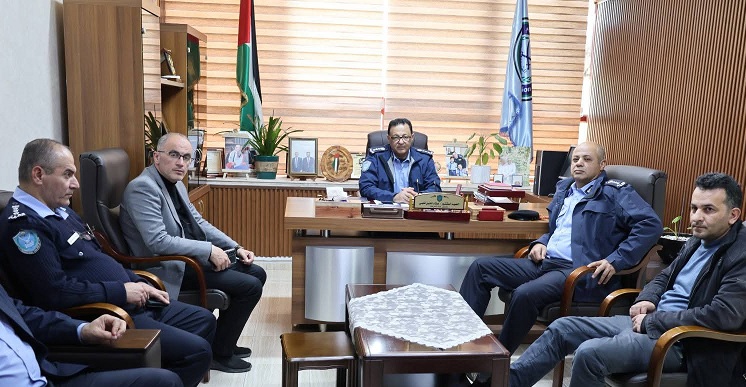 الشرطة وديوان الرقابة المالية والإدارية يباشران عملية الربط الإلكتروني لتعزيز الشفافية والحوكمة