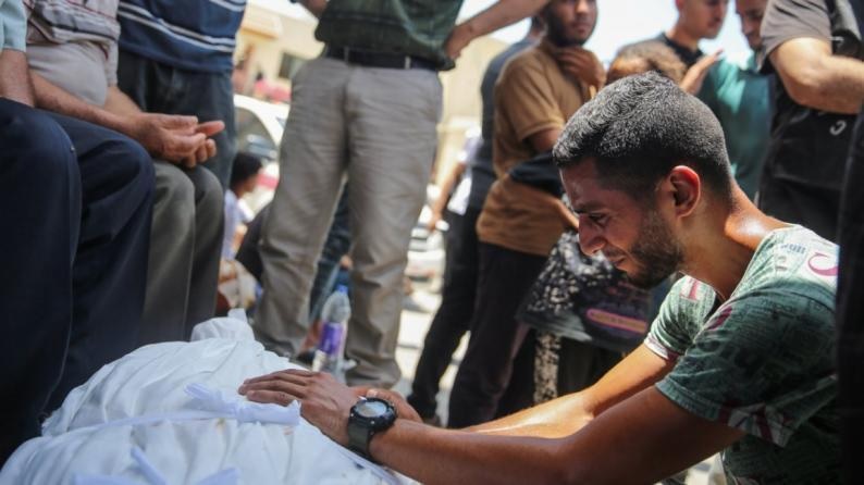 استشهاد طفل برصاص الاحتلال شرق مدينة غزة
