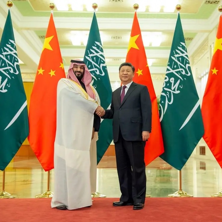 شي جينبينغ يجري اتصالا هاتفيا مع الأمير محمد بن سلمان بن عبدالعزيز آل سعود ولي العهد رئيس مجلس الوزراء للمملكة العربية السعودية