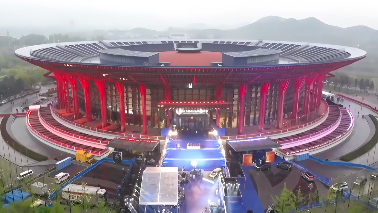 افتتاح الدورة الـ16 لمهرجان بكين السينمائي الدولي في بكين