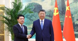 شي يلتقي بالمبعوث الخاص لرئيس لاوس