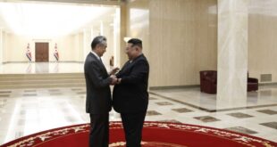 زعيم كوريا الديمقراطية يلتقي وزير الخارجية الصيني