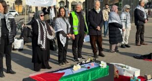 وقفة غضب في هيلسنجبوري نصرةً لـيوم الأسير الفلسطيني